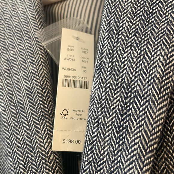 J Crew Dalton Blazer- New with Tags- Size 00 - Picture 4 of 7